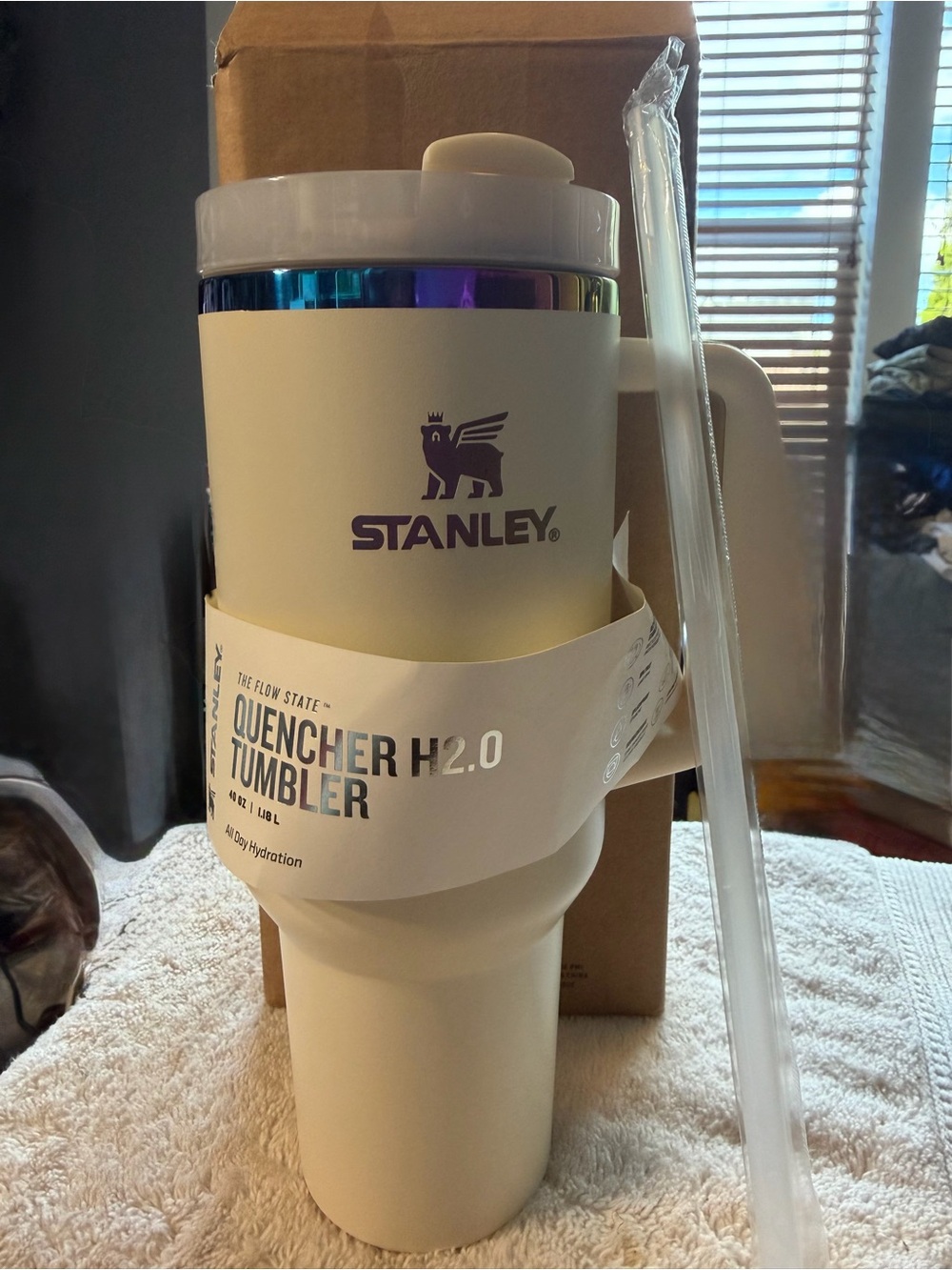 Stanley Cream Quencher H2.0 Tumbler with Iridescent Trim